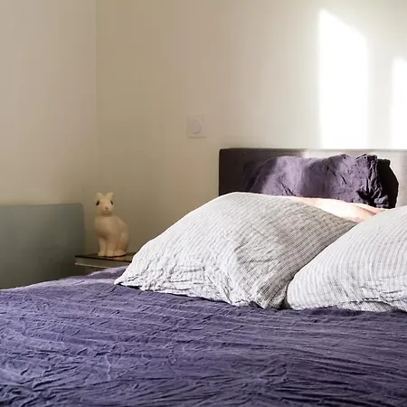 Apartment Cosy T2 In The Heart Of The Countryside In Paris! Paris